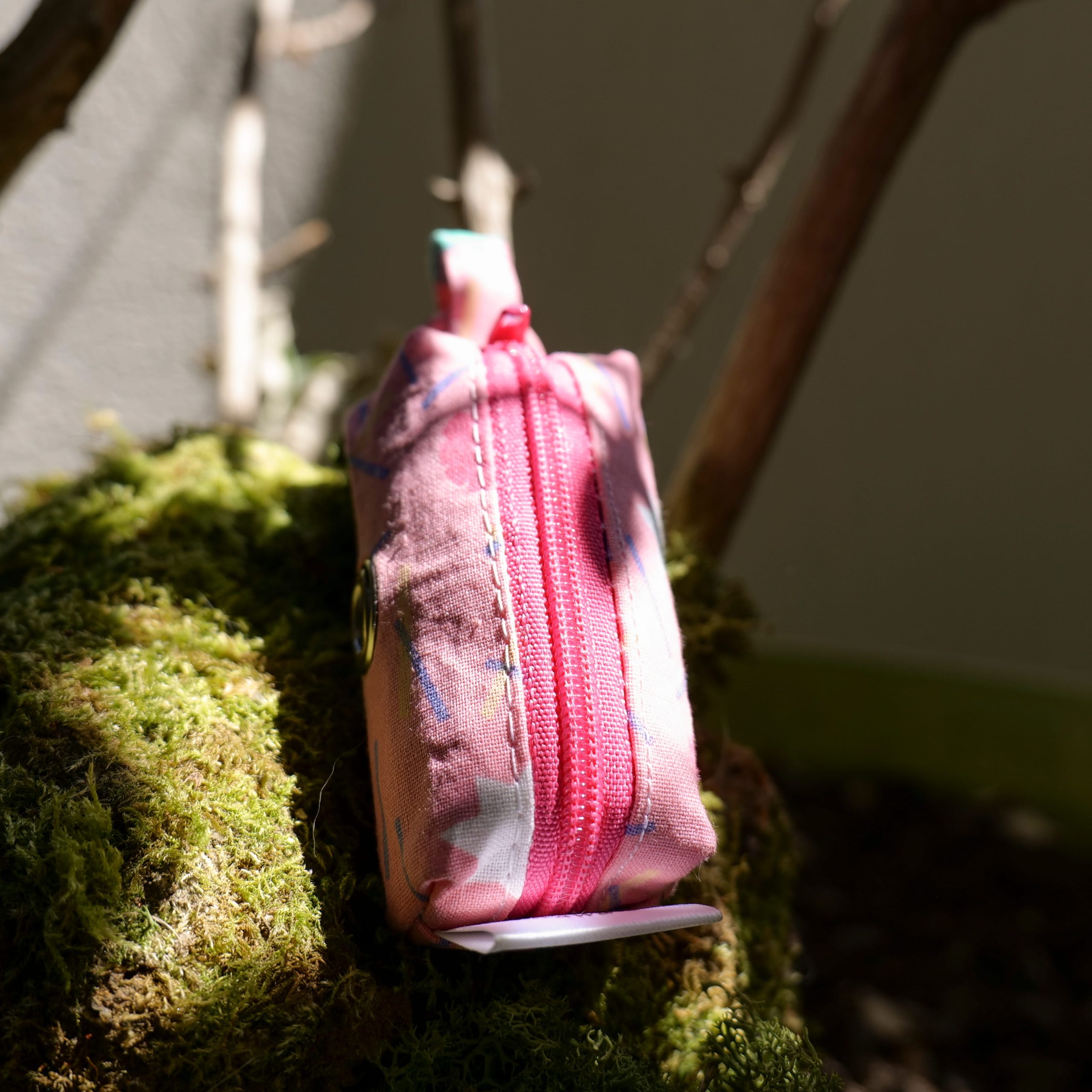 Etui sac à crottes - 80's – Image 2