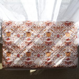 Tapis nuage antidérapant velours - Papillon de nuit