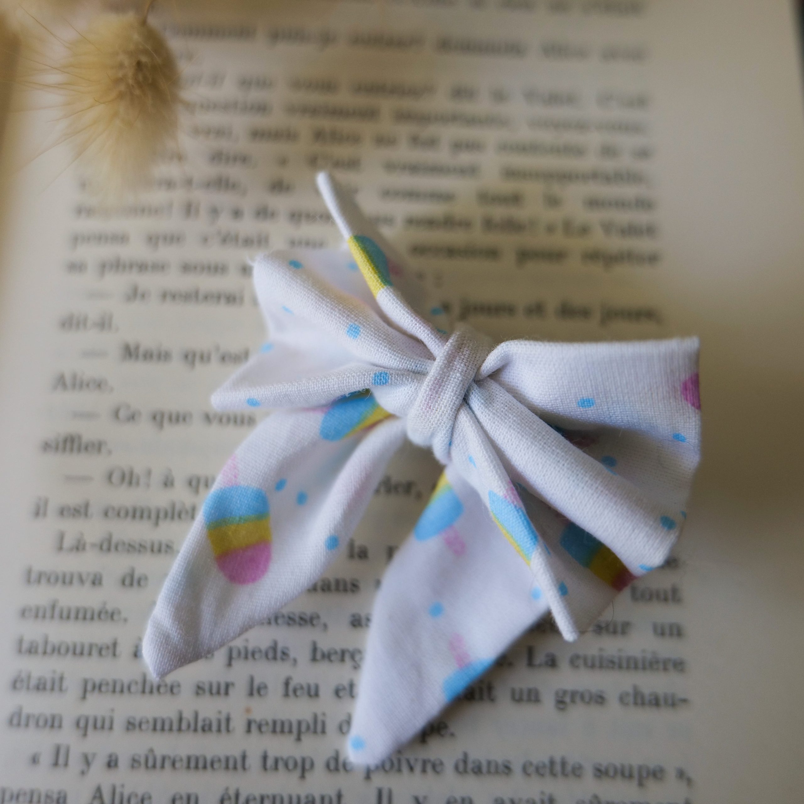 Barrette nœud de promesse - Glace – Image 2