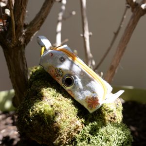 etui-sac-a-crottes-lapin-japon