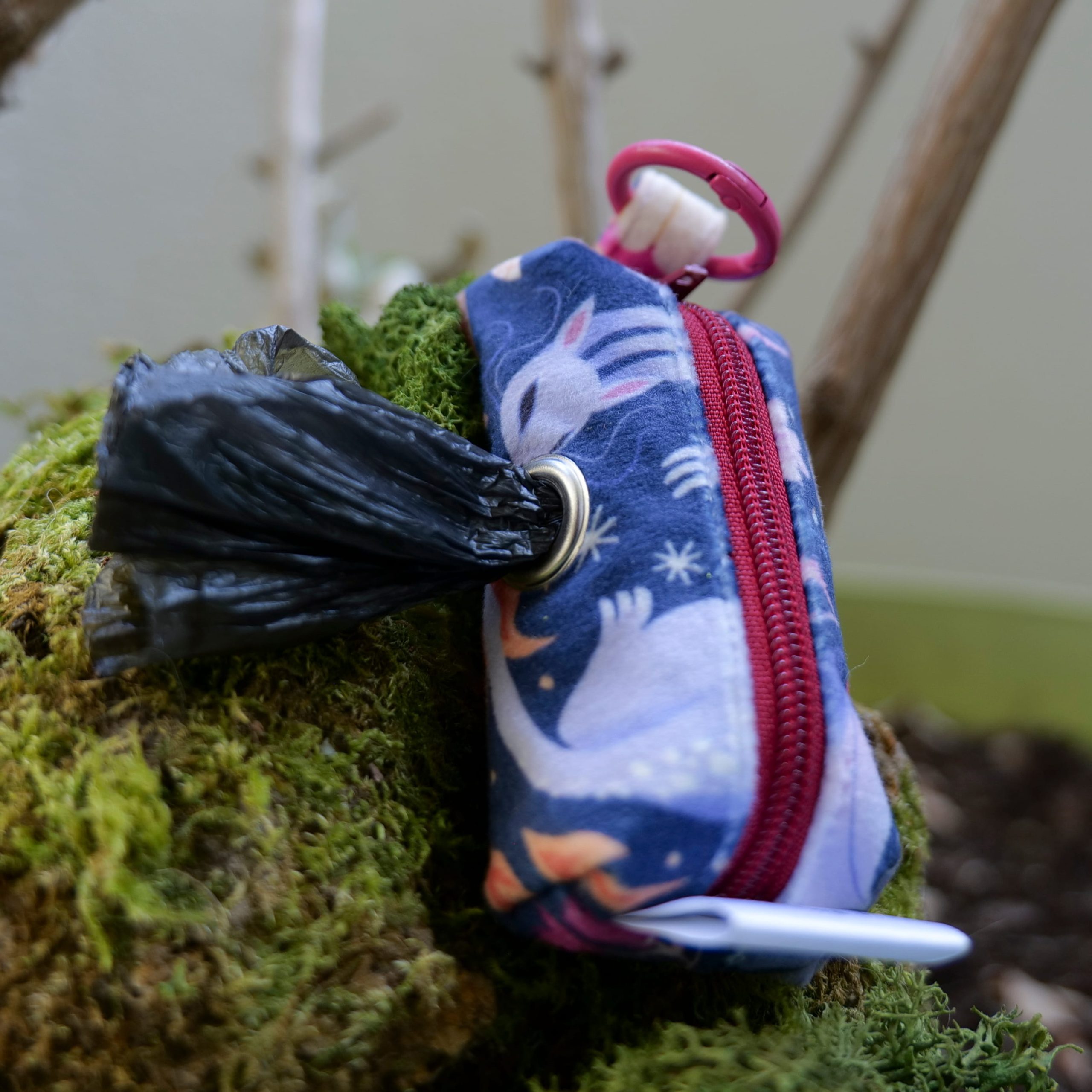 etuis-sac-a-crottes-pour-chien etuis-sac-a-crottes-pour-chien
